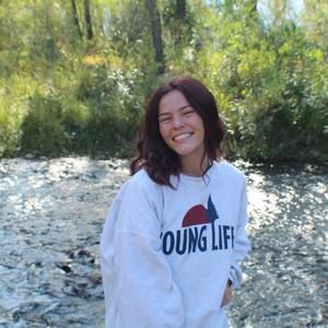 Meet your Posher, Maci